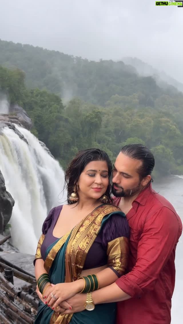 Piya Arora - 5.1K Likes - Mila hai tu mujhe jubse ♥️ @appy123 

#pardesiya #reelitfeelit #kerla #reelkarofeelkaro #reelindia #reelinstagram #reels #piyappy💑 #trendingson