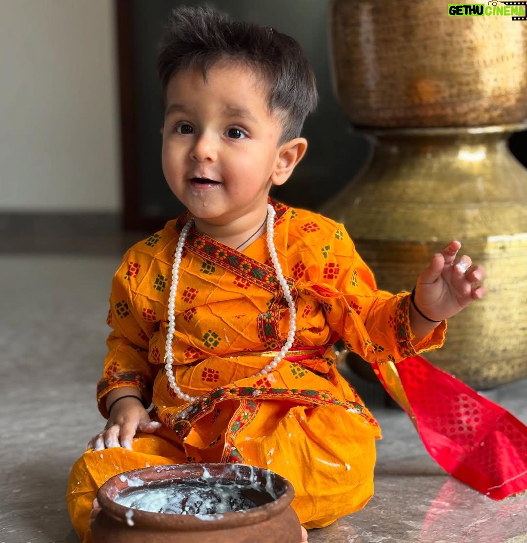 Pooja Bafna - 32.2K Likes - Happy Krishna Janmashtami 🫶🏻✨ Our little Kannah forever ❤️🥰

#krishna #krishnajanmashtami #picture #pictureoftheday #cutebabyboy #son #parenting #happyparenting #happyparents #poojakaranbafna #grithavbafna 

[krishna Janmashtami, picture of the day , cute baby boy , our son , Pooja Karan Bafna , happy parents , grithav Bafna ]