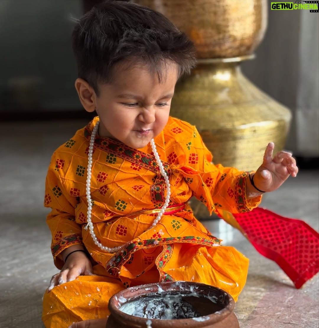Pooja Bafna - 32.2K Likes - Happy Krishna Janmashtami 🫶🏻✨ Our little Kannah forever ❤️🥰

#krishna #krishnajanmashtami #picture #pictureoftheday #cutebabyboy #son #parenting #happyparenting #happyparents #poojakaranbafna #grithavbafna 

[krishna Janmashtami, picture of the day , cute baby boy , our son , Pooja Karan Bafna , happy parents , grithav Bafna ]