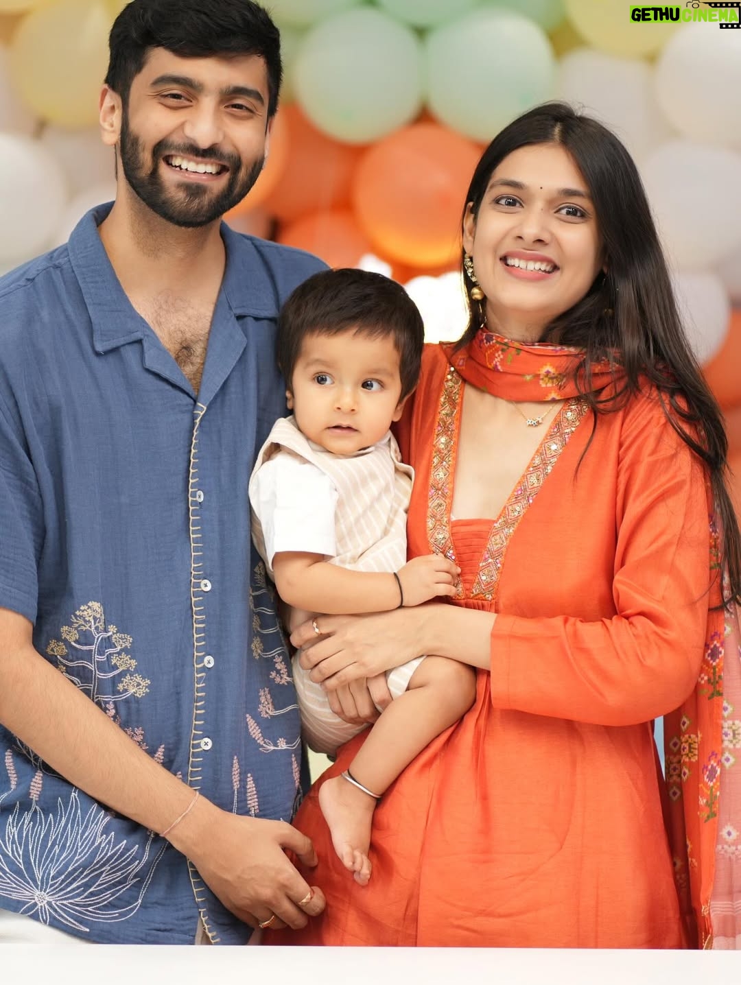 Pooja Bafna - 79.8K Likes - Mera ghar 🏠 late birthday post 🫶🏻

Decor : @rushu_events 

[best couple , parents , couple goals , parenting , best son , happy birthday , first birthday , picture of the day ]