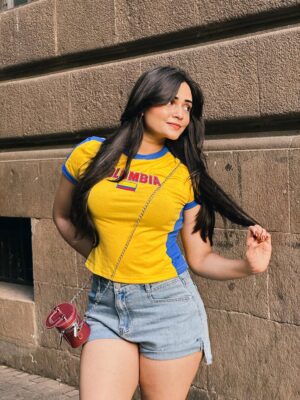 Pooja Jain Instagram - Middle of the June again✨
Deals so good, it feels illegal 🫣 But it’s just @savana being that girl.
Use my Discount code ‘Pooja26’ for some additional discounts 🛍️
{ yellow, summer tees , aesthetic , y2k , girly , that girl}
#explorepage #outfitoftheday #aesthetic #SavanaSale #Savana #SavanaSquad