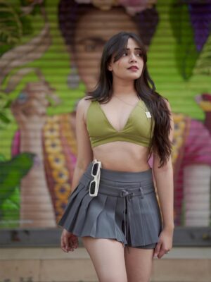 Pooja Jain Instagram - Sugar and spice 💅

Bottoms @savana 

📸 @shivamsgraphy 

Use my coupon code ‘Pooja645’ for some additional discounts 🛍️

[ explore, outfit, delhi, shoot , outfit inspiration, skirt ]
#explorepage #outfits #delhi #khanmarket #foryou