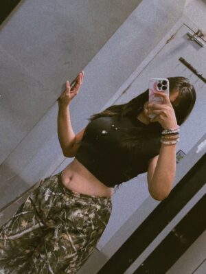 Pooja Jain Instagram - Gym dump: because one mirror pic wasn’t enough.
{ gym , workout, dump , lookbook, gym selfies}
#gymgirl #workout #lookbook #gymoutfits #foryou