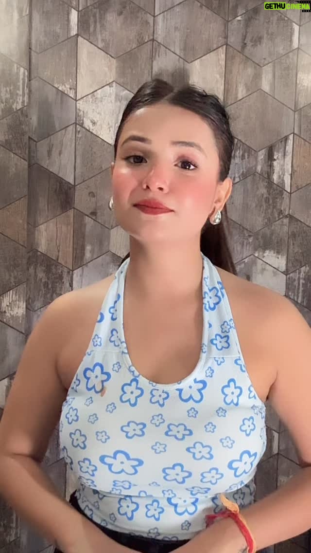 Pooja Rawat - 1.1K Likes - Koi mil gaya ❤️ 

#explore #instagram #trending #trendingreels #viral #trendingreels #viral #comment #like #réel