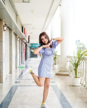 Pooja Rawat Instagram - l’m nicer when I like my outfit 🦋 💕
