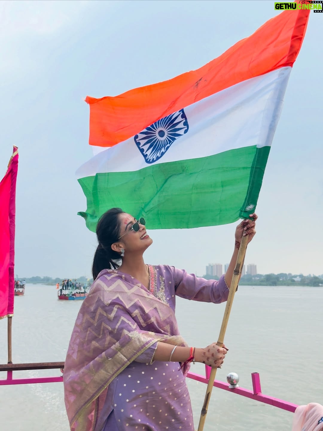 Pooja Saxena - 18.7K Likes - 🇮🇳 स्वतंत्र दिवस की हार्दिक शुभकामनाएं !! 🇮🇳