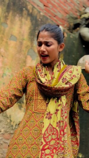Pooja Saxena Instagram - Aisi zindagi ka me karunga bhi kya..š
#pooja_saxena_111 #comedy