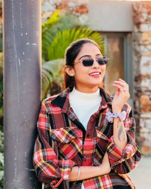 Pooja Saxena Instagram - Caption aap dedo..š¤