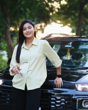 Pooja Saxena Instagram - ą¤®ą„ą¤°ą„ ą¤Ŗą¤¹ą¤²ą„ ą¤ą¤¾ą¤”ą¤¼ą„ !! š„ŗš«¶š»
Thank you for supporting me !! š§æā„ļø
.
.
.
.
Shoot by :- @avtar_singh_143