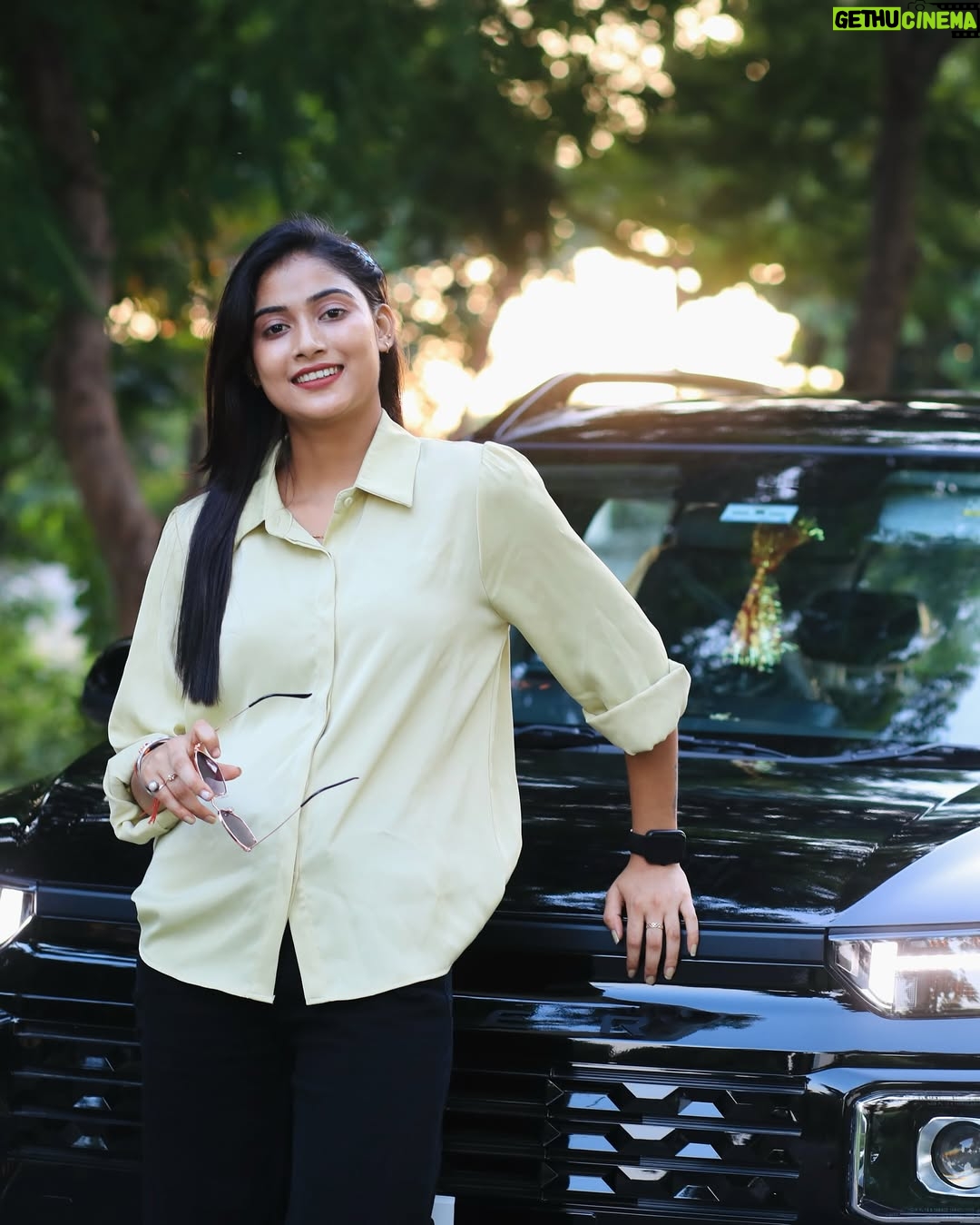 Pooja Saxena - 36.6K Likes - मेरी पहली गाड़ी !! 🥺🫶🏻
Thank you for supporting me !! 🧿♥️
.
.
.
.
Shoot by :- @avtar_singh_143