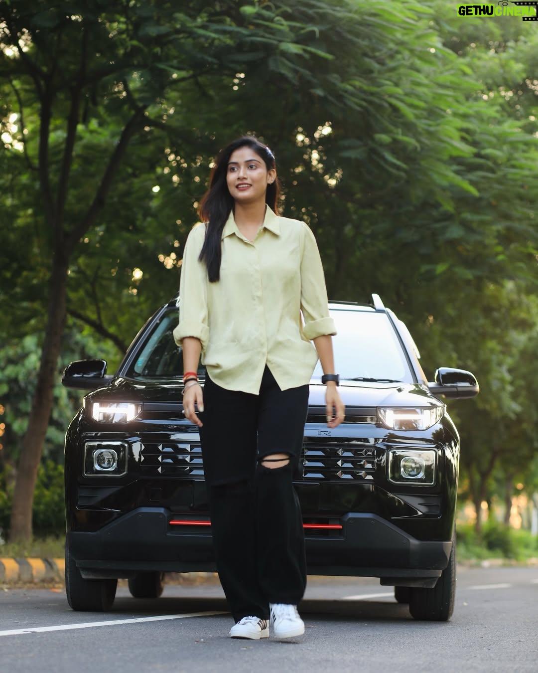 Pooja Saxena - 36.6K Likes - मेरी पहली गाड़ी !! 🥺🫶🏻
Thank you for supporting me !! 🧿♥️
.
.
.
.
Shoot by :- @avtar_singh_143