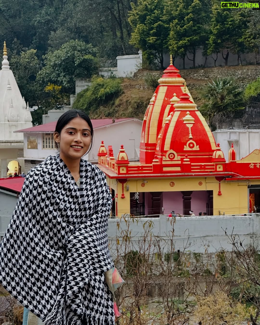Pooja Saxena - 52K Likes - Jai baba ki..🔱🕉️