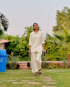Actress Pooja Saxena HD Photos and Wallpapers October 2024