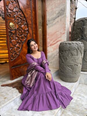 Pooja Sharmaaaa Instagram - Keeping it desi & dreamy🌸