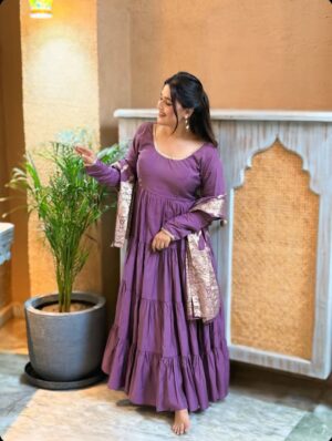 Pooja Sharmaaaa Instagram - Keeping it desi & dreamy🌸