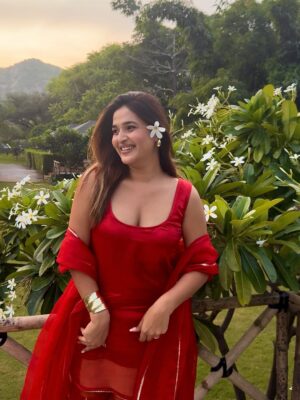 Pooja Sharmaaaa Instagram - Random clicks hit different 👀