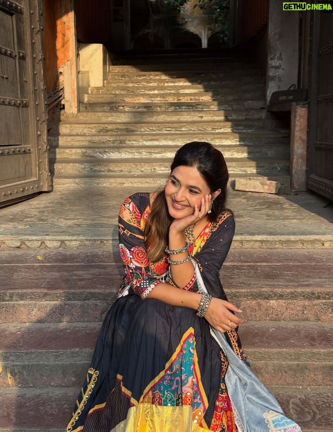Pooja Sharmaaaa - 11.8K Likes - Jaipur diaries 🧡