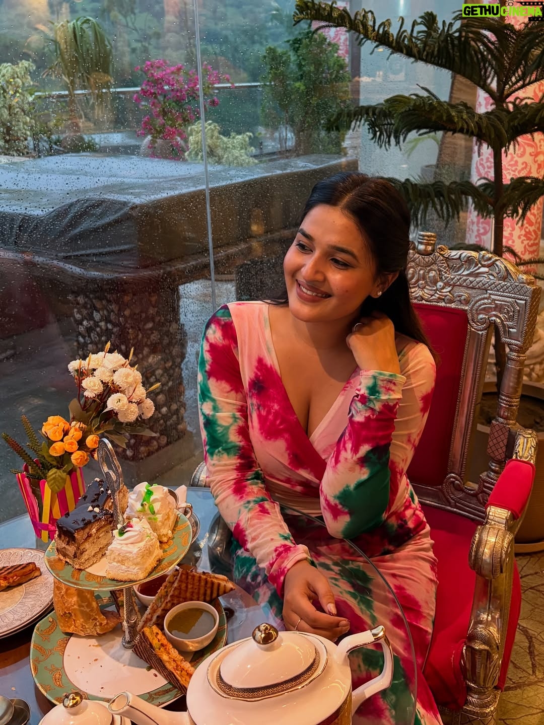 Pooja Sharmaaaa - 5.3K Likes - 🫶🏻😽