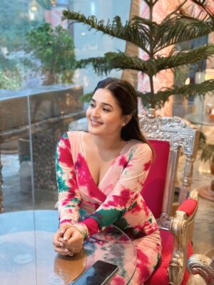 Pooja Sharmaaaa Instagram - 🫶🏻😽