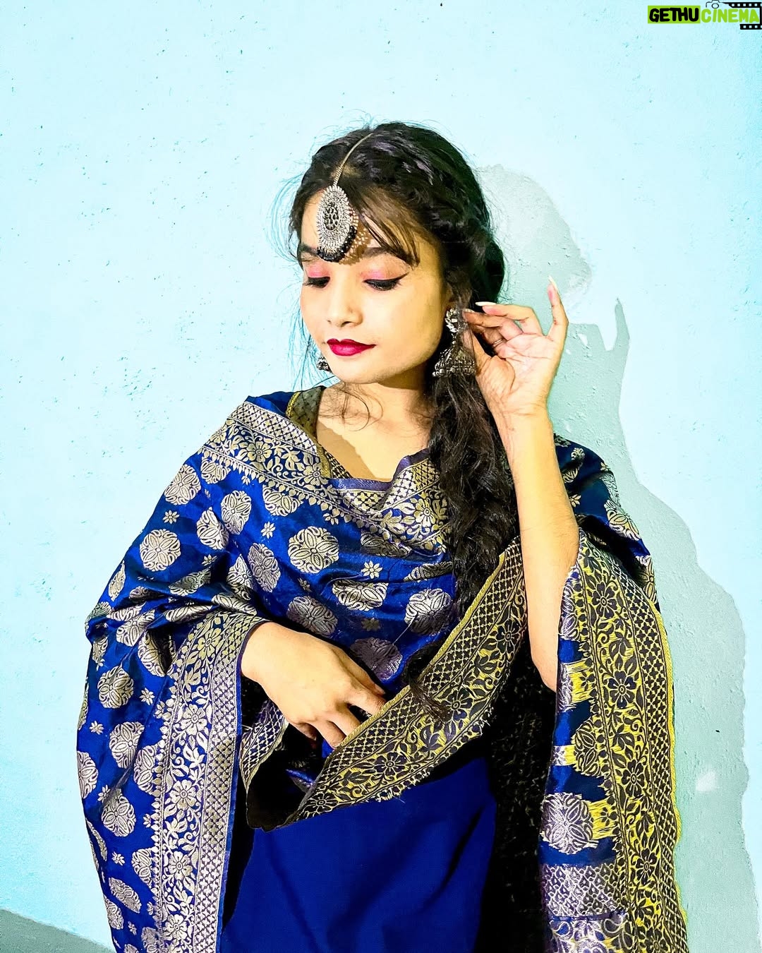 Pooja Singh - 1.3K Likes - Being the best version of myself 🦋💙

.

.
#diwali #look #poojasinghsingh29 #keepsupporting#onepiece