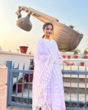 Pooja Singh Instagram - 🫀🌺🚩
@poojasinghsingh29 

#ayodhya #ayodhyarammandir🚩 #pic #instagood #viral #poojasinghsingh29