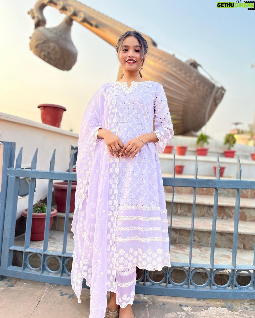 Pooja Singh - 807 Likes - 🫀🌺🚩
@poojasinghsingh29 

#ayodhya #ayodhyarammandir🚩 #pic #instagood #viral #poojasinghsingh29
