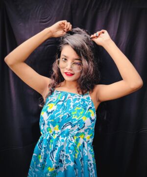 Pooja Singh Instagram - Sunglasses 👓🕶️😎: @bavincis.official 

Managed by:
@mrr_sumitt_ 
@star_entertainment07
