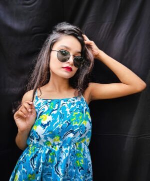 Pooja Singh Instagram - Sunglasses 👓🕶️😎: @bavincis.official 

Managed by:
@mrr_sumitt_ 
@star_entertainment07