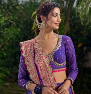Pooja Solanki Instagram - 💜