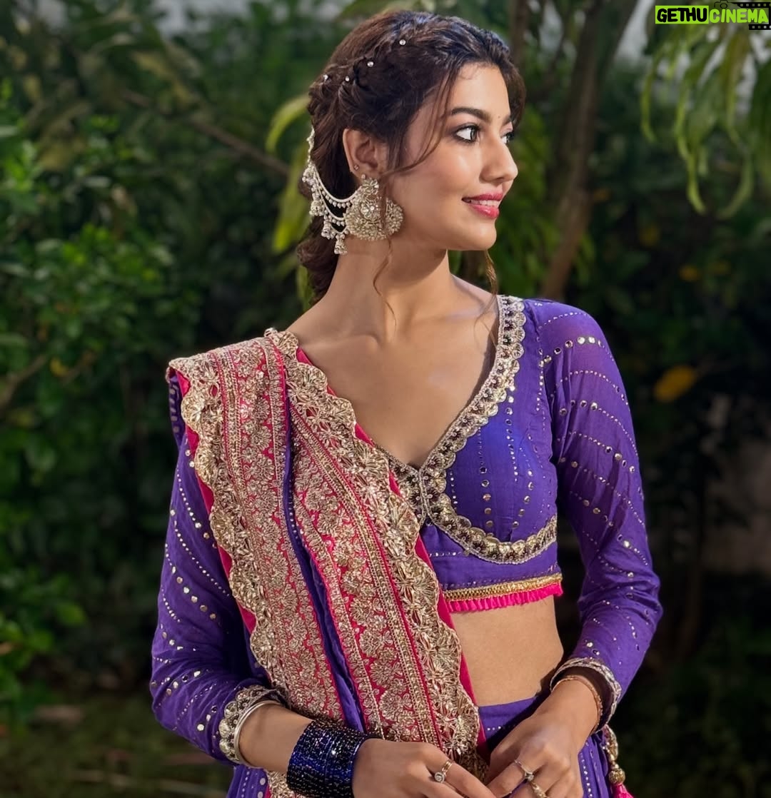 Pooja Solanki - 2.6K Likes - 💜