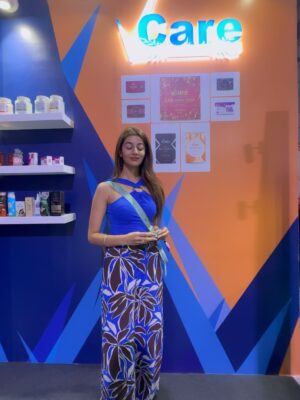 Pooja Solanki Instagram - Glam up 2025 

#GlamUp25, #FlipkartGlamUp, #VCare, #GlowWithVCare, #VCareProduct, #Skincare, #Haircare, #BeautyProducts, #IndianBeauty 
#Vcare, #VCareProducts, #VCareSwarnothaya, #HerbalSoap, #GlowingSkinNaturally, #NaturalGlow, #SkincareRoutine, #ClearSkinGoals, #AyurvedicBeauty