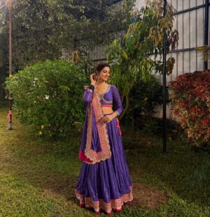 Pooja Solanki Instagram - 💜