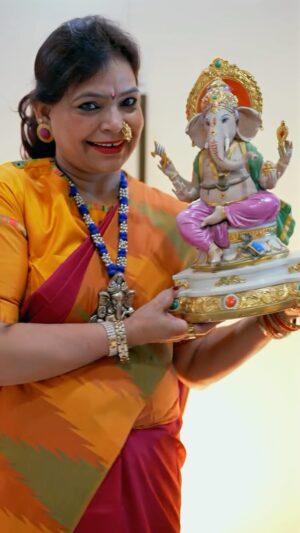 Poonam Arjun Rawat Instagram - Happy Ganesh Chaturthi 🙏🏻🙏🏻
#ganeshchaturthi2025 #yourbhammu