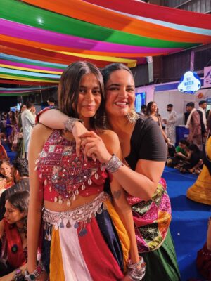 Prableen Kaur Bhomrah Instagram - Went for garba for the last time as gf & bf 🥹🥰 (we’re going to be hubby wifeyyyy next timeeeeee)
🧿🧿🧿