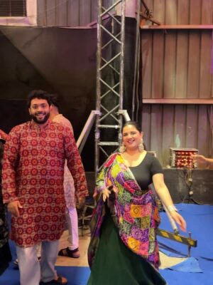 Prableen Kaur Bhomrah Instagram - Went for garba for the last time as gf & bf 🥹🥰 (we’re going to be hubby wifeyyyy next timeeeeee)
🧿🧿🧿
