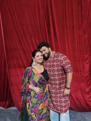 Prableen Kaur Bhomrah Instagram - Went for garba for the last time as gf & bf 🥹🥰 (we’re going to be hubby wifeyyyy next timeeeeee)
🧿🧿🧿
