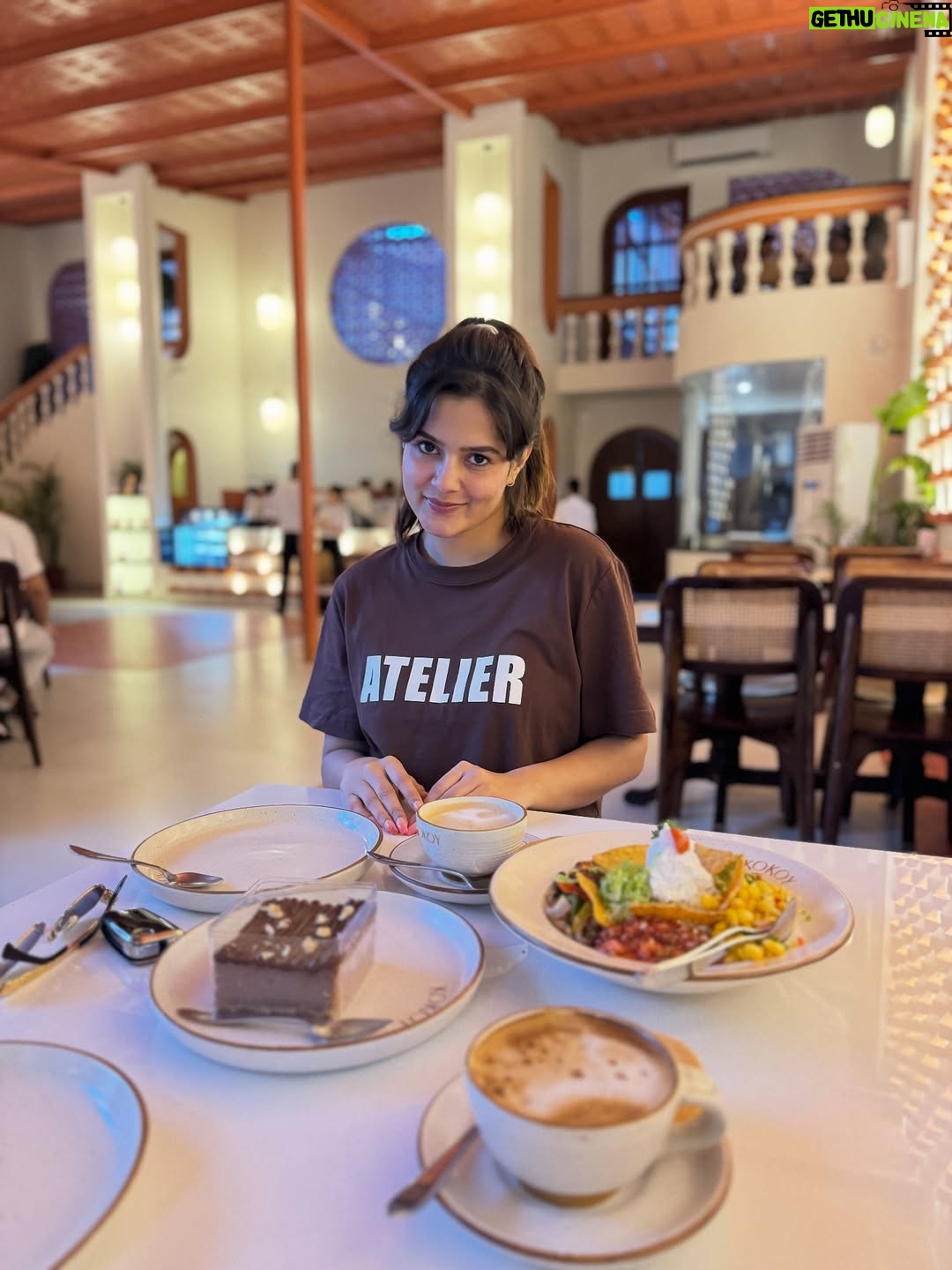 Pragati Tiwari - 197.3K Likes - ☕️