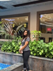 Actress Pragati Tiwari HD Photos and Wallpapers September 2025