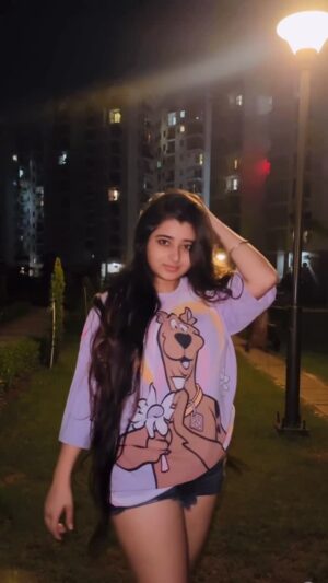Pratiksha Kant Instagram - Ishhhh shonaa bolo Naaah🤫💋

#pratikshakantt #pratikshakantofficial #pratiksha14_9