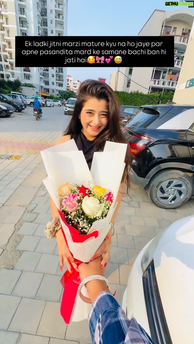 Pratiksha Kant - 2.1K Likes - I am behaving like a child front of my pasandita mard🙈🥰🎀😅💋❤️

#pratikshakantofficial #pratikshakantt
