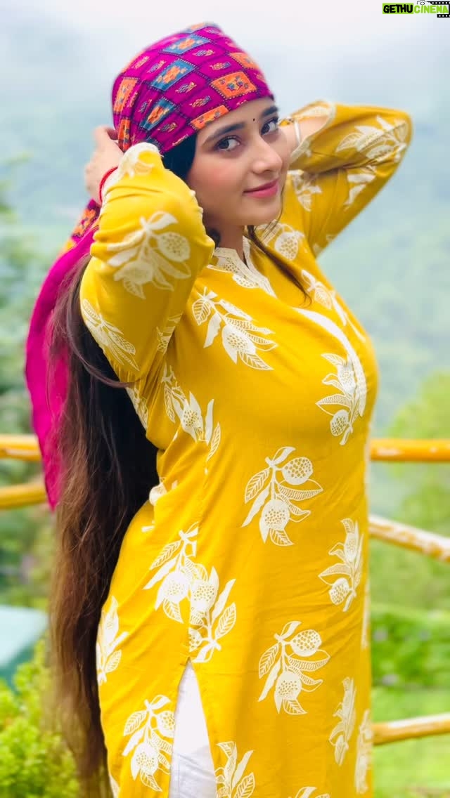 Pratiksha Kant - 3.8K Likes - Gulzar nu bulavaaa♥️

#pratiksha14_9