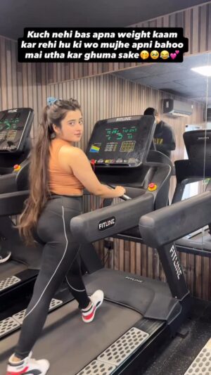 Pratiksha Kant Instagram - Sehi bola na??😂✅

#pratikshakantofficial