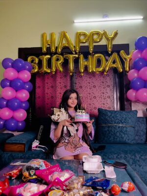 Pratiksha Kant Instagram - 24th Birthday celebration🎉🎀

#birthday #birthdaygirl #pratiksha14_9 #pratikshakantt #pratikshakantofficial