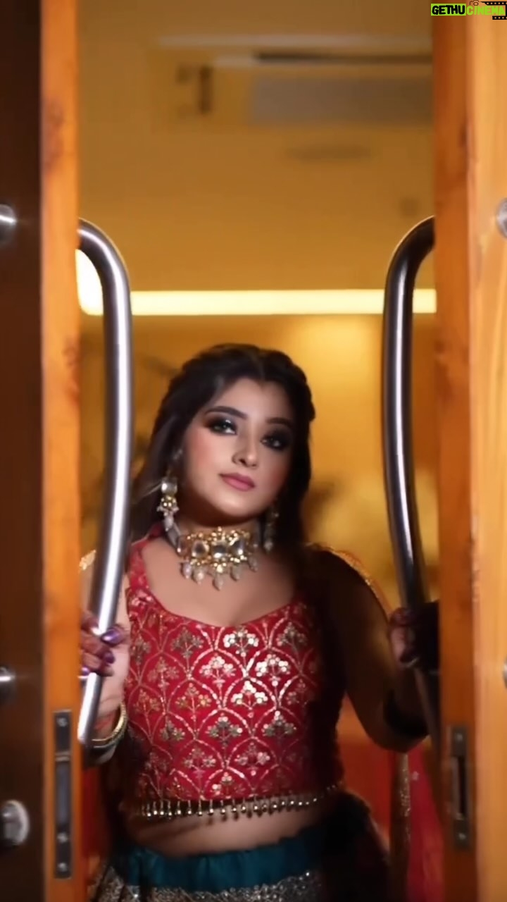 Pratiksha Kant - 2.5K Likes - Old one♥️

#pratiksha14_9