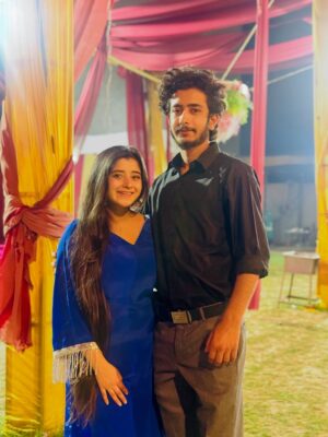 Pratiksha Kant Instagram - Happiest birthday guggu🐒
Samaj nehi ataa tu itna bada kab hogaya 😅ladai karte karte bade hogye hum 😂 ladai toh karte hu tere se par  sabse zada payar be tujse hai meri jaan 🫀ILOVEYOU❤️ Tu Papa ki tarah hai tujh me papa dikhte hai unki carbon copy hai tu🥹 Kuch be hojaye teri bhen hemesha tere piche khadee hai 💪🏻
Hemesha Khush rakhe tujhe bhagwan or bhout bhout tarakeeeyaa de 😇💕Chaye tu kitna be bada kyu na hoja mere liye hemesha chota he rahaga tu🤭 ....!!! Once again HAPPY BIRTHDAY CHOTE 🐣😘
