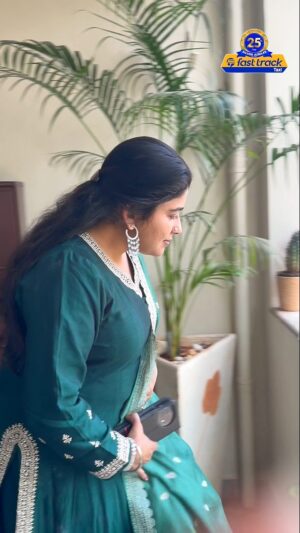 Preethi Sanjiv Instagram - * No Cancellation... No Bargaining... Always on time... Download Fast Track Taxi App ....
.
.
.
.
.
.
.
.
#fasttrack #appdownload #reelsinstagram #influencer