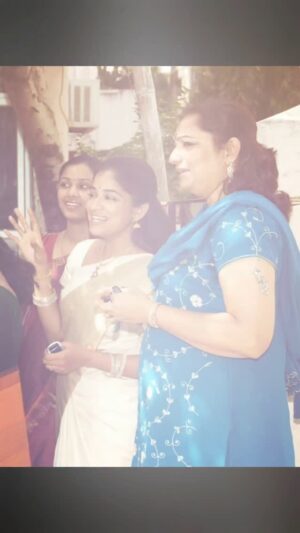 Preethi Sanjiv Instagram - HAPPY FRIENDSHIP DAY MAKALE... WISHES FROM 30YEARS OF FRIENDSHIP! @sivasankarisuvarna
#frienshipgoals #freindsforever
