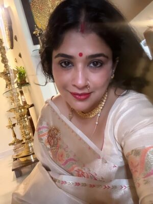 Preethi Sanjiv Instagram - Blessed morning..... 
Jewels @harshianbu_jewels
Shop above 2k - 8% discount: harshi8
Shop above 3k - 10% discount: harshi10
Shop above 9k - 15% discount: harshi15