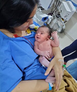 Preethi Singh Instagram - Takshās Birth Story- 3/3 š§æ
Takshvardhan Singh Chauhanš- 17th Nov 2021
*This photograph is Takshās first photo and he was given to me only for a few seconds and my husband managed to capture this. Itās still unbelievable to me that when I said āHiā to him, he literally looked at me and smiled. I will never forget this feeling.ā¤ļø
Part 3
All I heard was NICU and oxygen, and I was inconsolable. I couldnāt come to terms with it. I just wanted to hold my baby. So before they transferred him to the NICU, they gave Taksh to me for a couple of seconds and thatās when the above photograph was taken.
Doctors told me that he will be fine, but at that point of time you tend not to believe anybody. All I could think about was that I had to spend my babies first night away from him and I just wanted him to be fine and to be next to me.
The night was long and seemed to never end, I kept pestering my husband to go see him in the NICU, but after a couple of times, he wasnāt allowed since NICU needs to be sterile and patients constantly visiting could compromise that. I donāt think we slept even for a second that night. I had just been through labour, exhausted like Iād never been before but there was no way I could get myself to sleep. I just wanted to reassure myself that he was okay but now we couldnāt even see him.
(Donāt worry the gloominess of this post ends here. Only while writing this part I realised that I donāt like even thinking about this experience , hence Iām hurrying up this part. I initially thought that Iād make a YouTube video on Takshās birthing story but now Iām not too sure )
The next morning, the Paediatrician told us that he was absolutely fine and ready to be discharged, and they didnāt have to wait for 24 hours. He was finally in my arms. Taksh gave us quite the scare but in the end he was alright and thatās all that mattered.š
Also, before I forget you get stitches even if you do a vaginal delivery but just not on your stomach. Itās called an episiotomy. I had no idea but couldnāt care less given the situation.
...Continued in the comment section