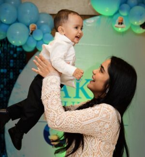 Preethi Singh Instagram - Takshās first birthdayš§æ
Outfit- @zabellaofficial